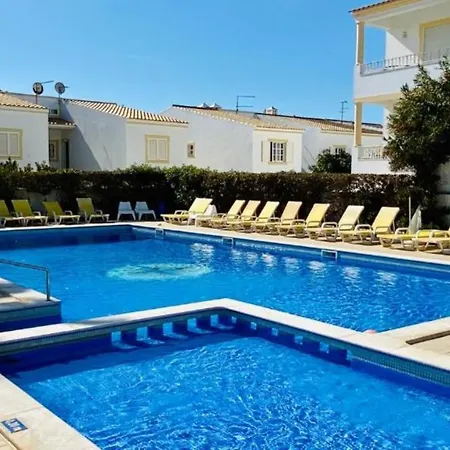 Nice Rose Flat Near Sao Rafael Beach * البوفيرا