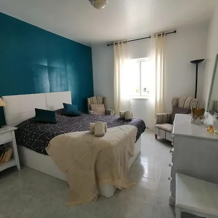 Nice Rose Flat Near Sao Rafael Beach شقة *