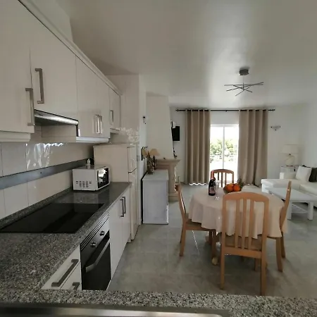 Nice Rose Flat Near Sao Rafael Beach * アルブフェイラ